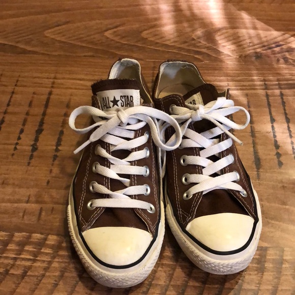 white converse brown laces